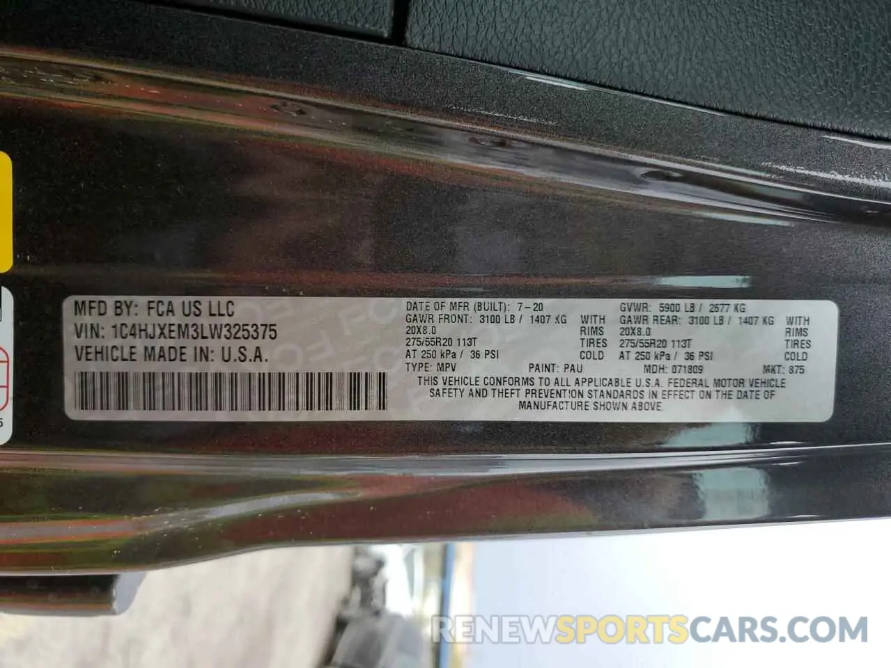 13 Photograph of a damaged car 1C4HJXEM3LW325375 JEEP WRANGLER 2020