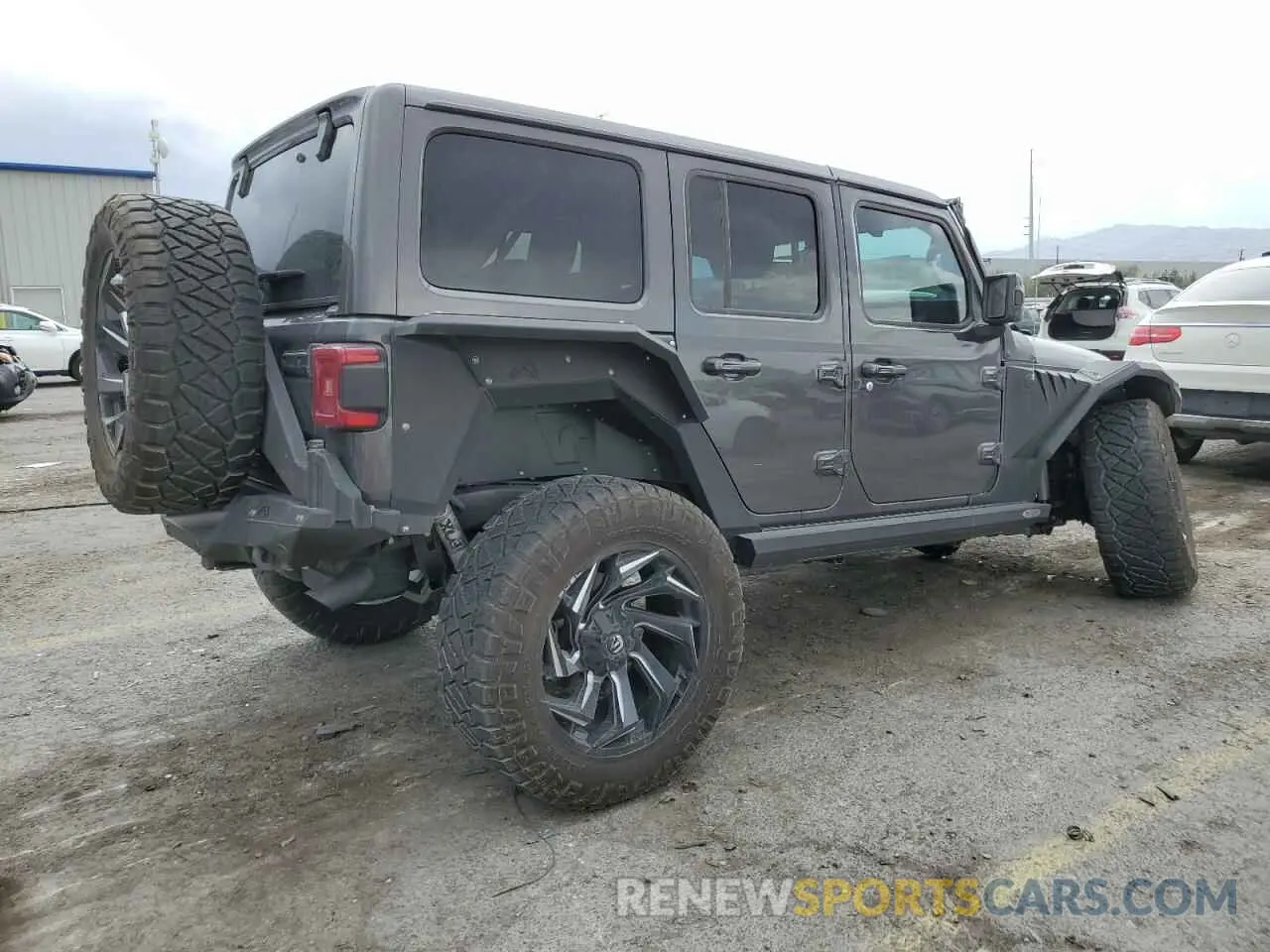 3 Photograph of a damaged car 1C4HJXEM3LW325375 JEEP WRANGLER 2020
