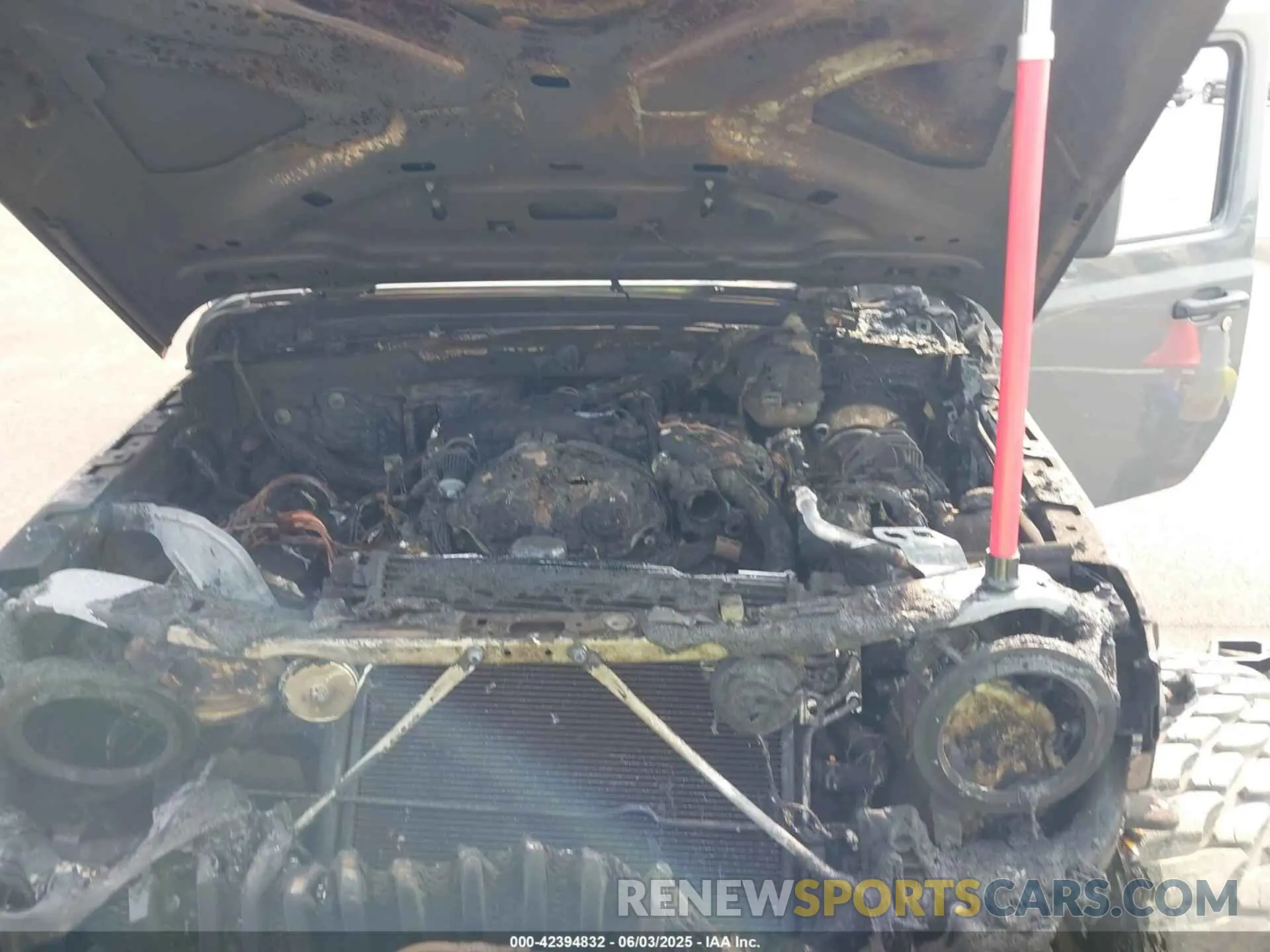 10 Photograph of a damaged car 1C4HJXEN1LW220956 JEEP WRANGLER 2020