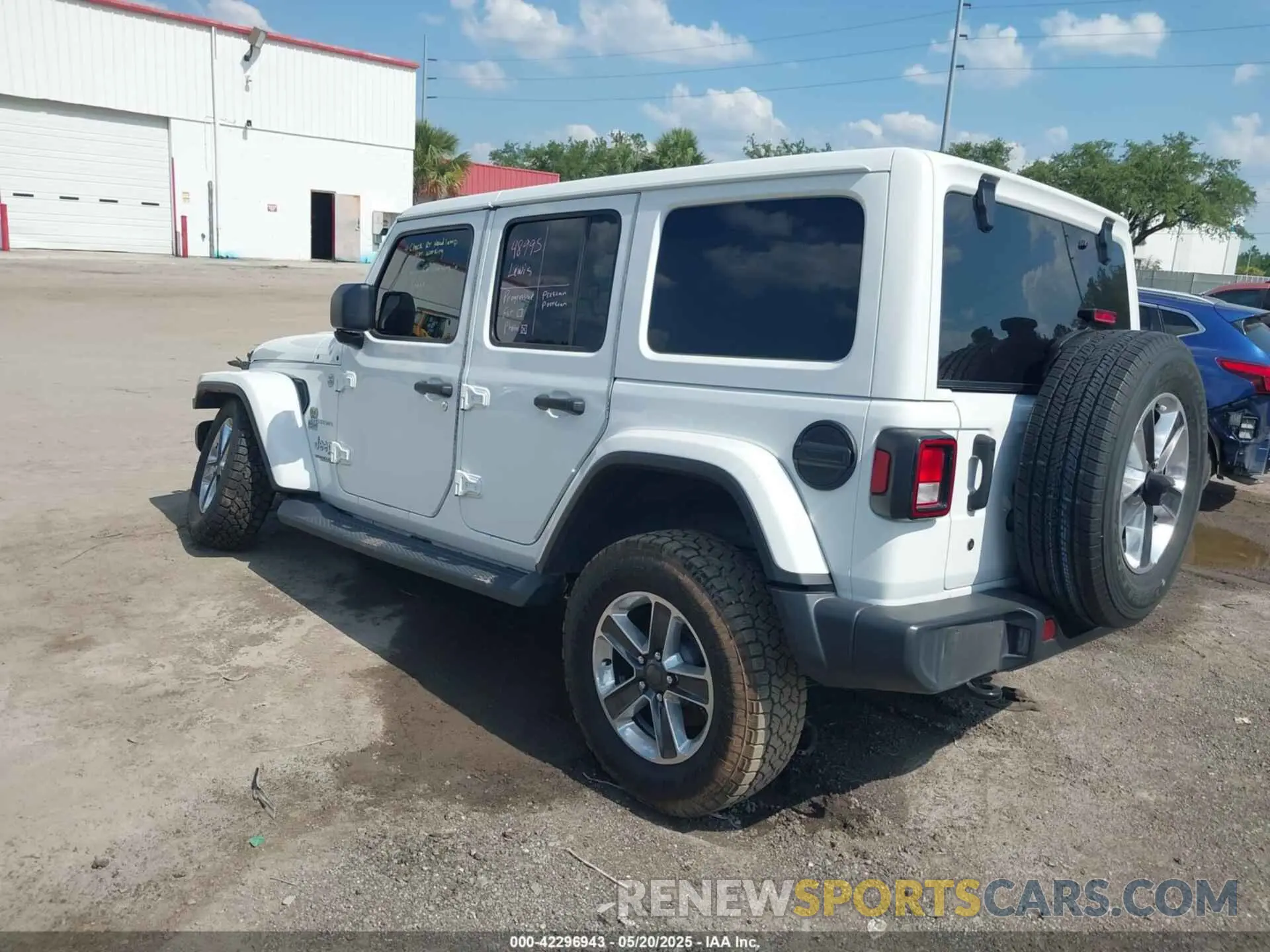 3 Photograph of a damaged car 1C4HJXEN2LW109428 JEEP WRANGLER 2020