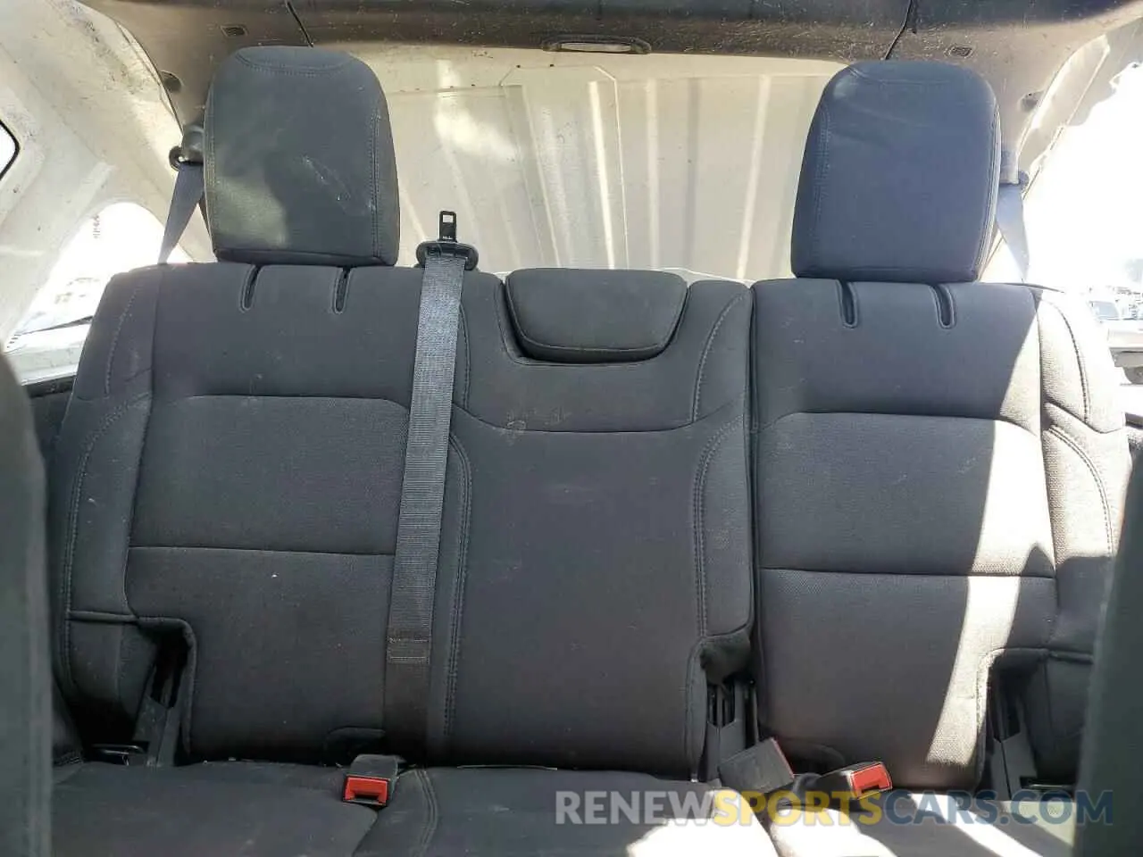 10 Photograph of a damaged car 1C4HJXEN2LW213644 JEEP WRANGLER 2020