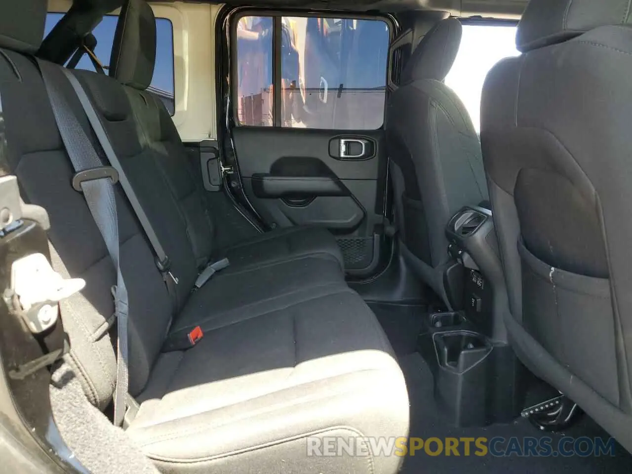 11 Photograph of a damaged car 1C4HJXEN3LW245910 JEEP WRANGLER 2020