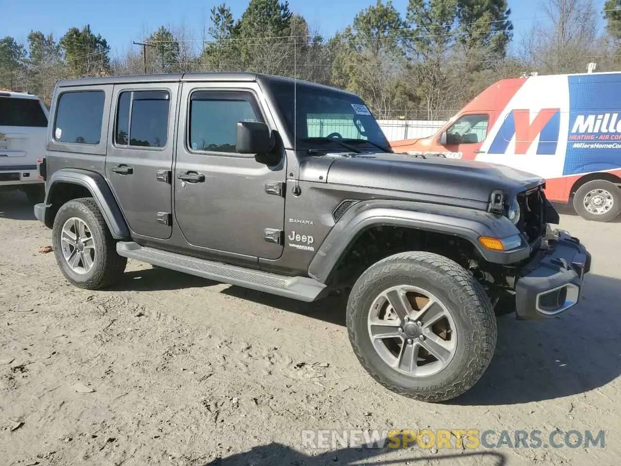 4 Photograph of a damaged car 1C4HJXEN4LW152779 JEEP WRANGLER 2020