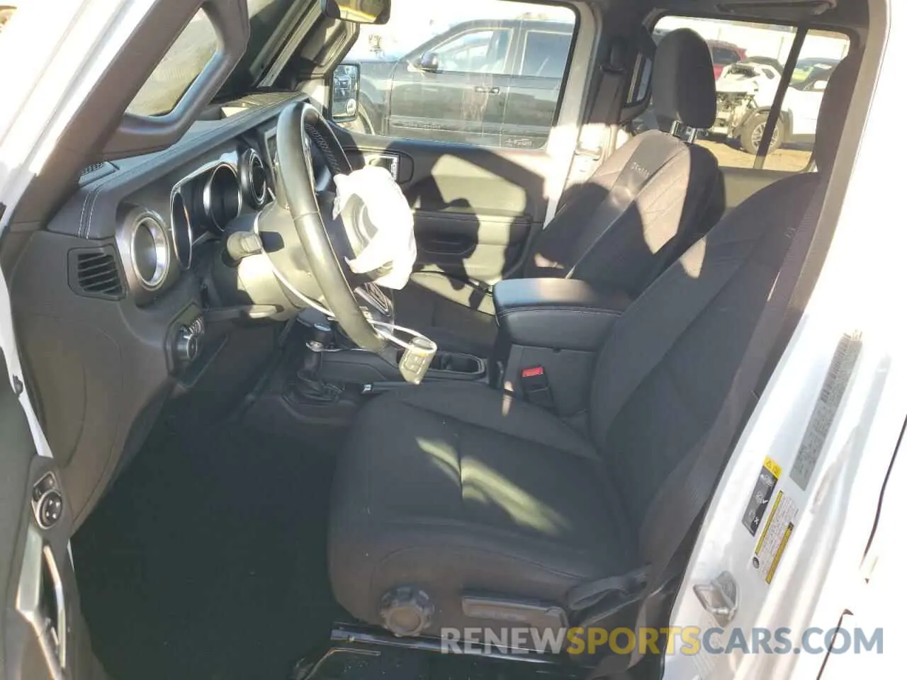 7 Photograph of a damaged car 1C4HJXEN5LW204839 JEEP WRANGLER 2020