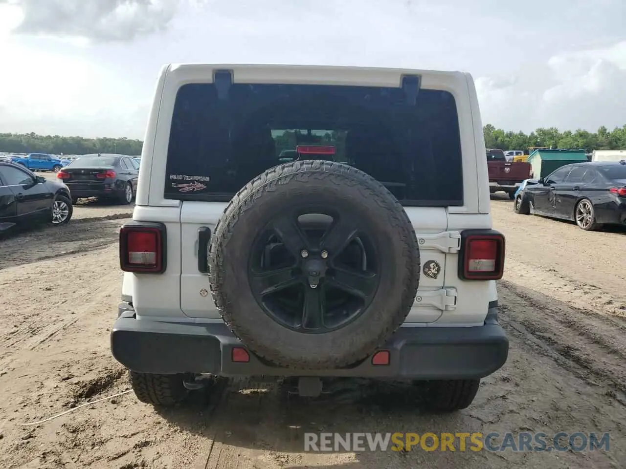 6 Photograph of a damaged car 1C4HJXEN5LW207076 JEEP WRANGLER 2020