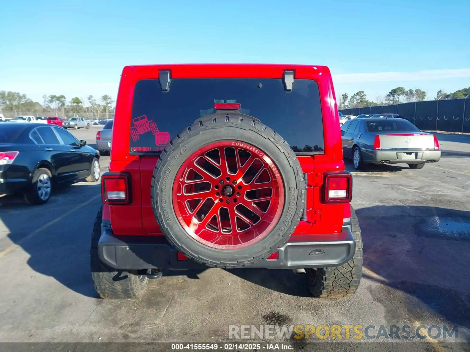 16 Photograph of a damaged car 1C4HJXEN5LW231247 JEEP WRANGLER 2020