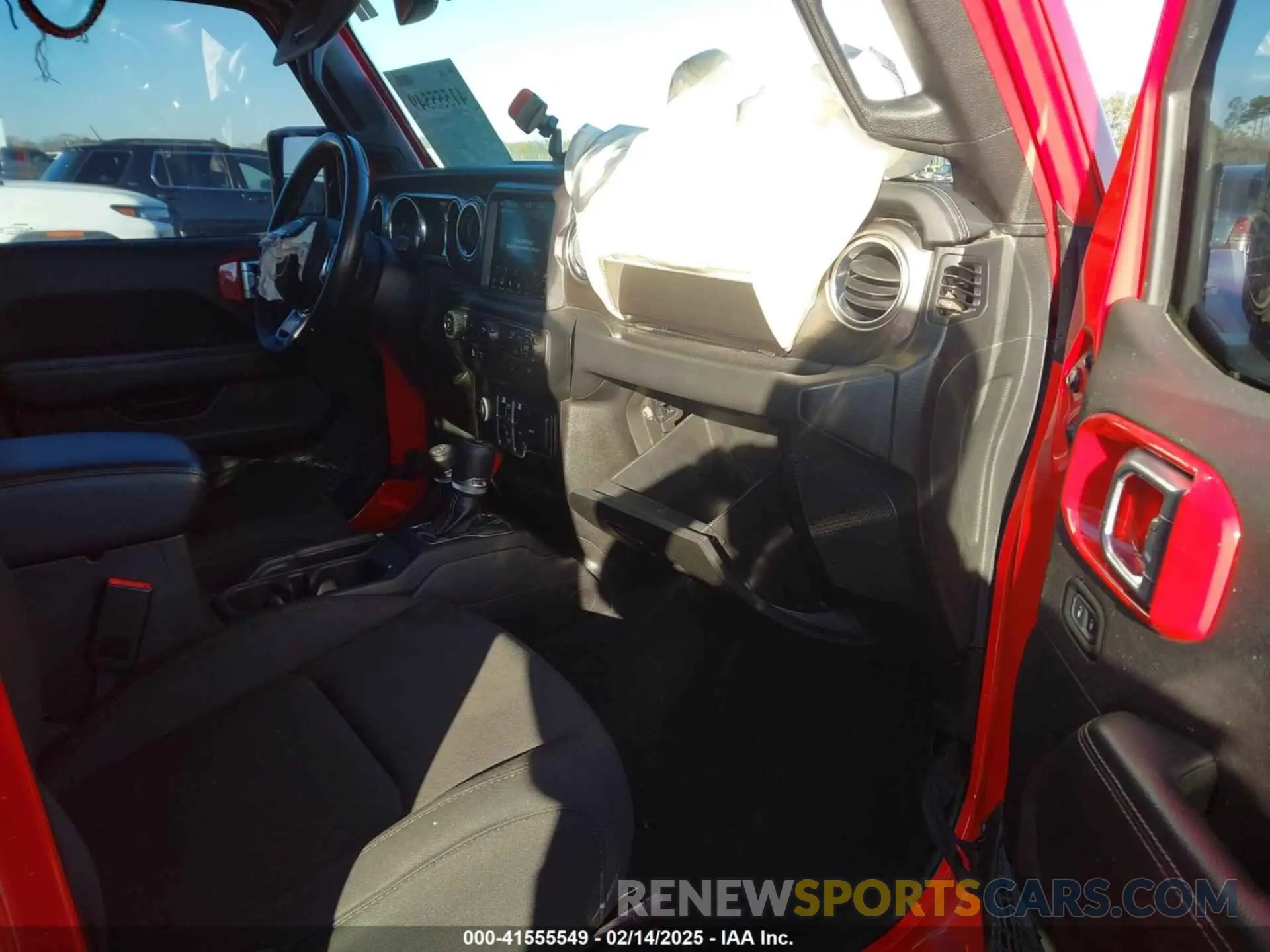 5 Photograph of a damaged car 1C4HJXEN5LW231247 JEEP WRANGLER 2020