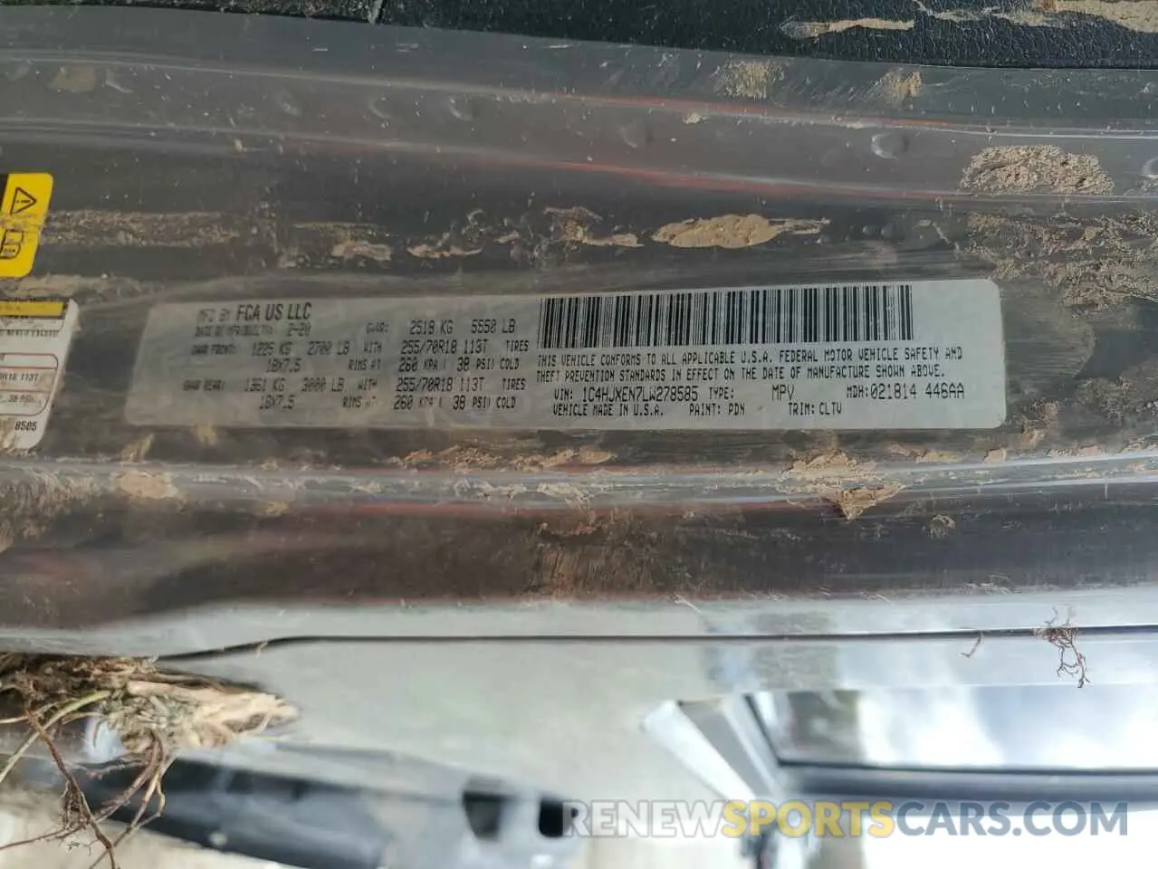 13 Photograph of a damaged car 1C4HJXEN7LW278585 JEEP WRANGLER 2020