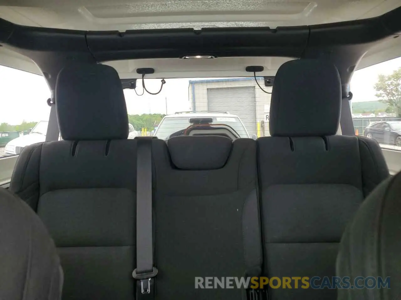 10 Photograph of a damaged car 1C4HJXENXLW224455 JEEP WRANGLER 2020