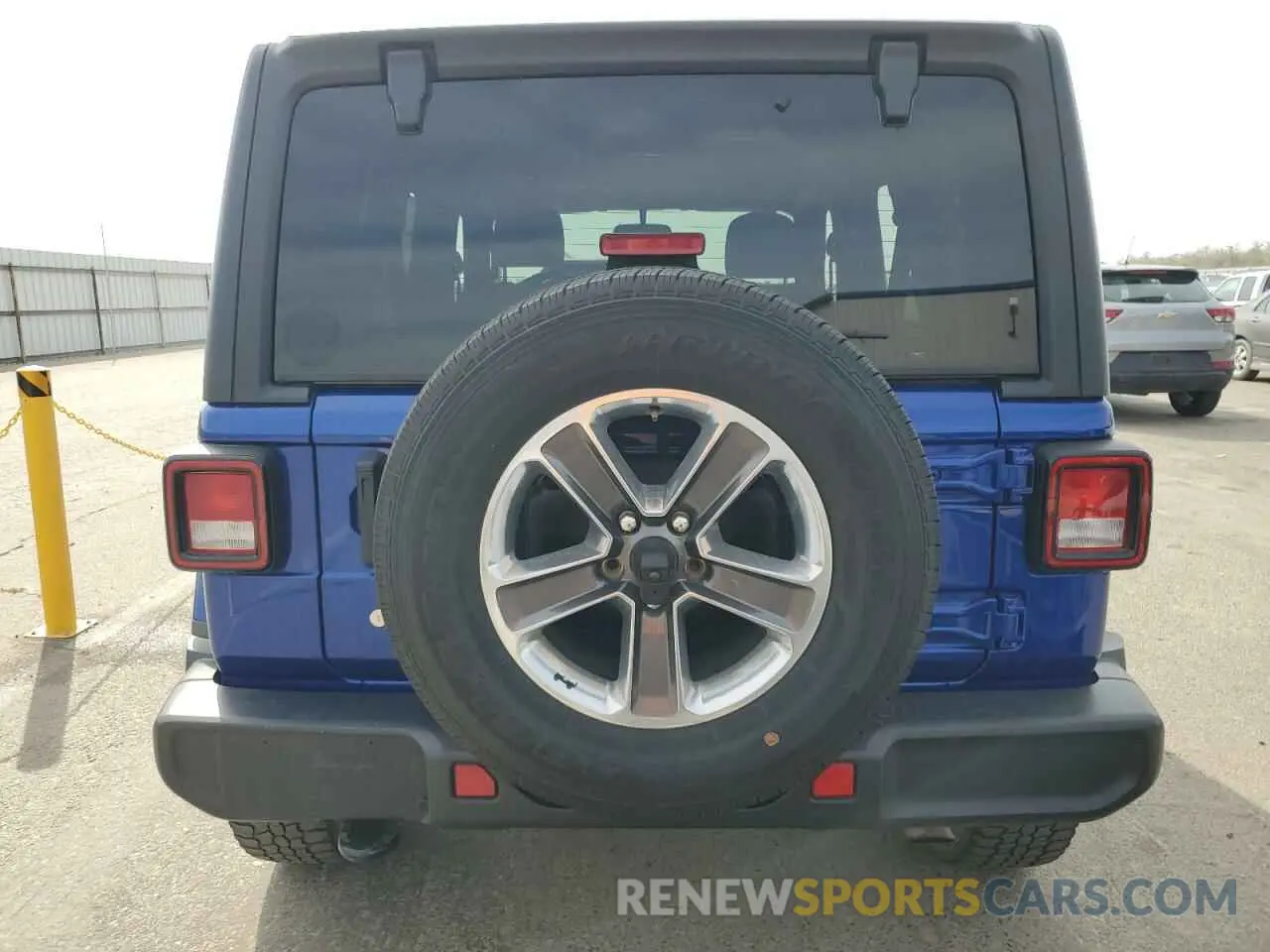 6 Photograph of a damaged car 1C4HJXENXLW232913 JEEP WRANGLER 2020