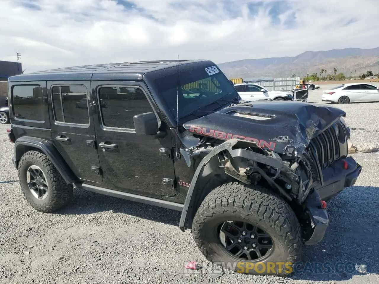 4 Photograph of a damaged car 1C4HJXFG1LW141335 JEEP WRANGLER 2020
