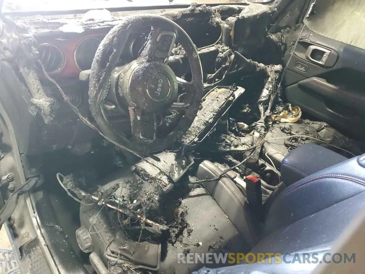 8 Photograph of a damaged car 1C4HJXFG2LW251956 JEEP WRANGLER 2020
