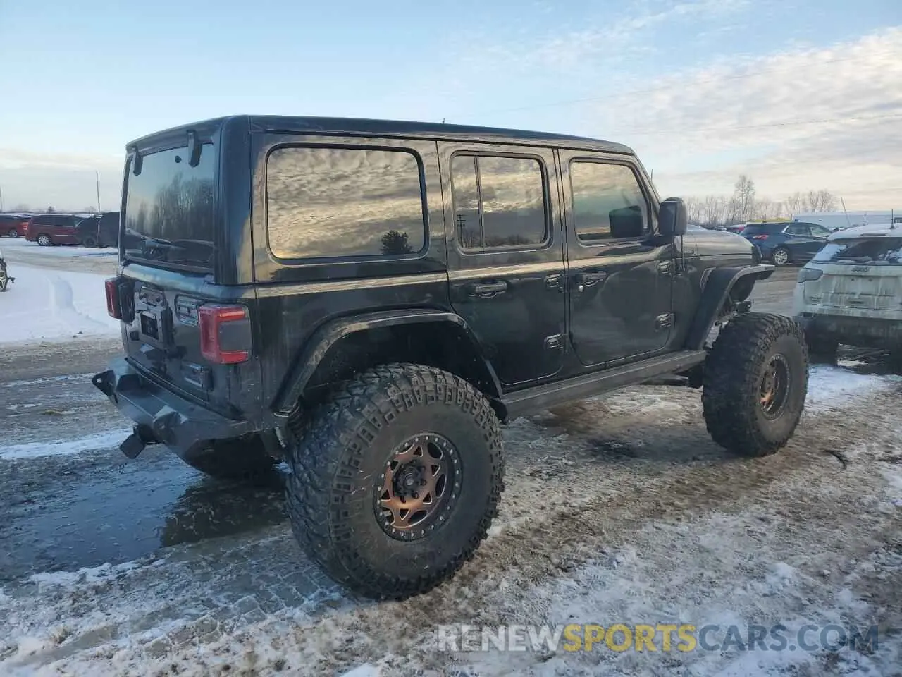 3 Photograph of a damaged car 1C4HJXFN1LW222074 JEEP WRANGLER 2020
