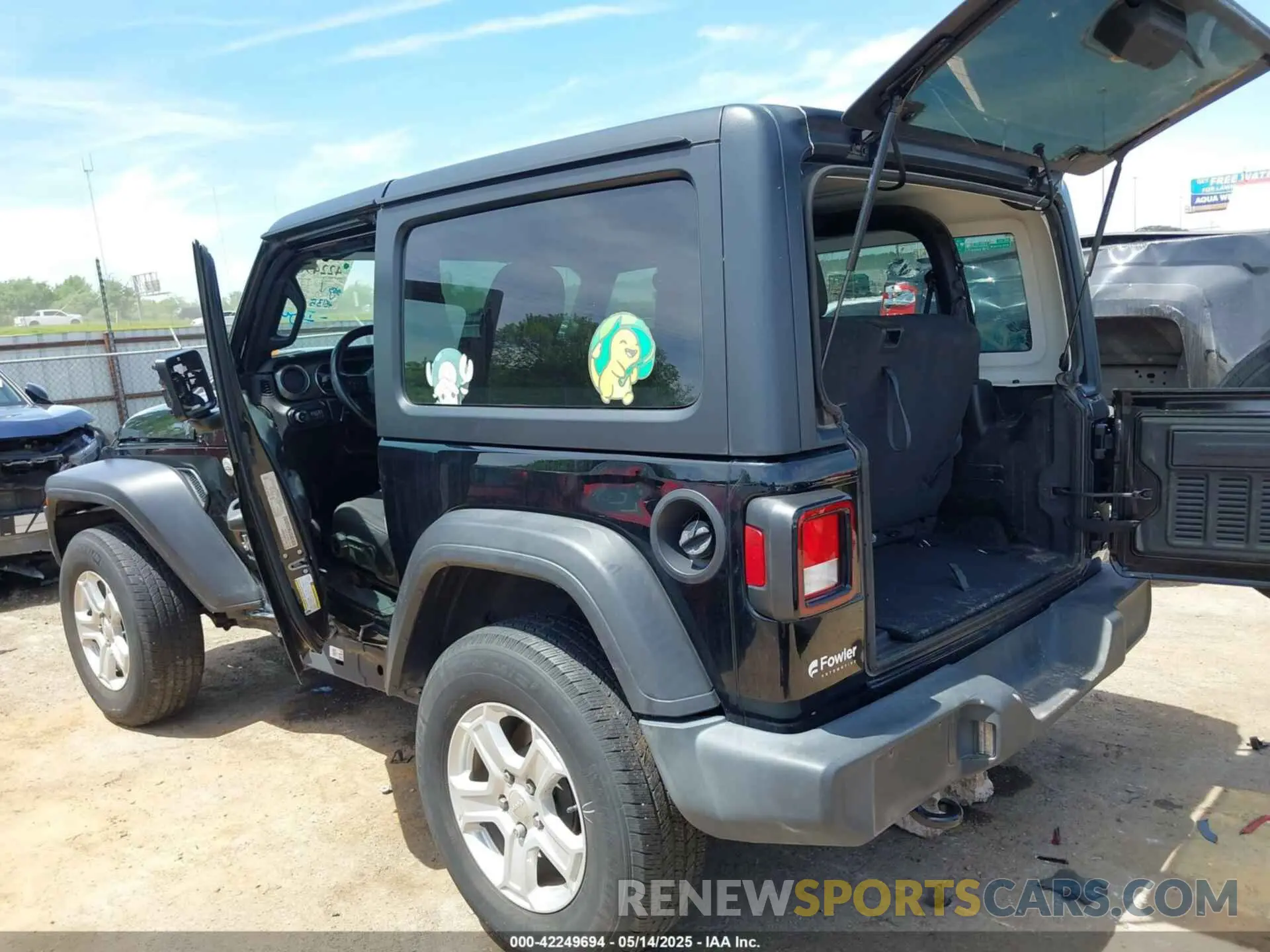 3 Photograph of a damaged car 1C4GJXAN0MW520572 JEEP WRANGLER 2021