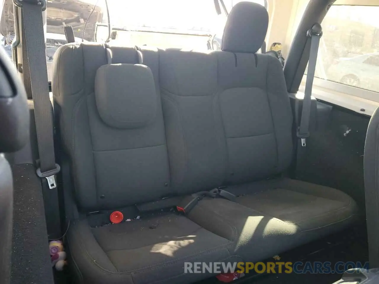 10 Photograph of a damaged car 1C4GJXAN1MW665247 JEEP WRANGLER 2021