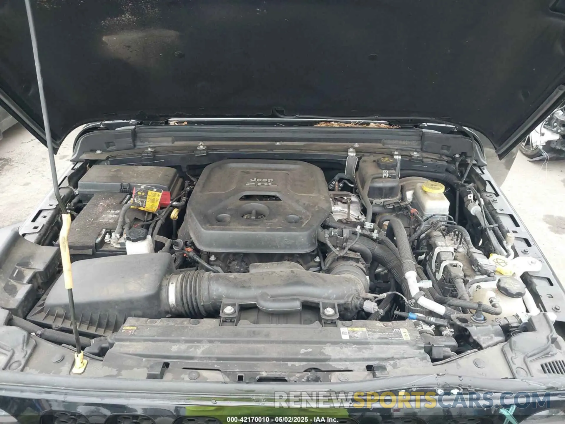 10 Photograph of a damaged car 1C4GJXAN5MW627228 JEEP WRANGLER 2021