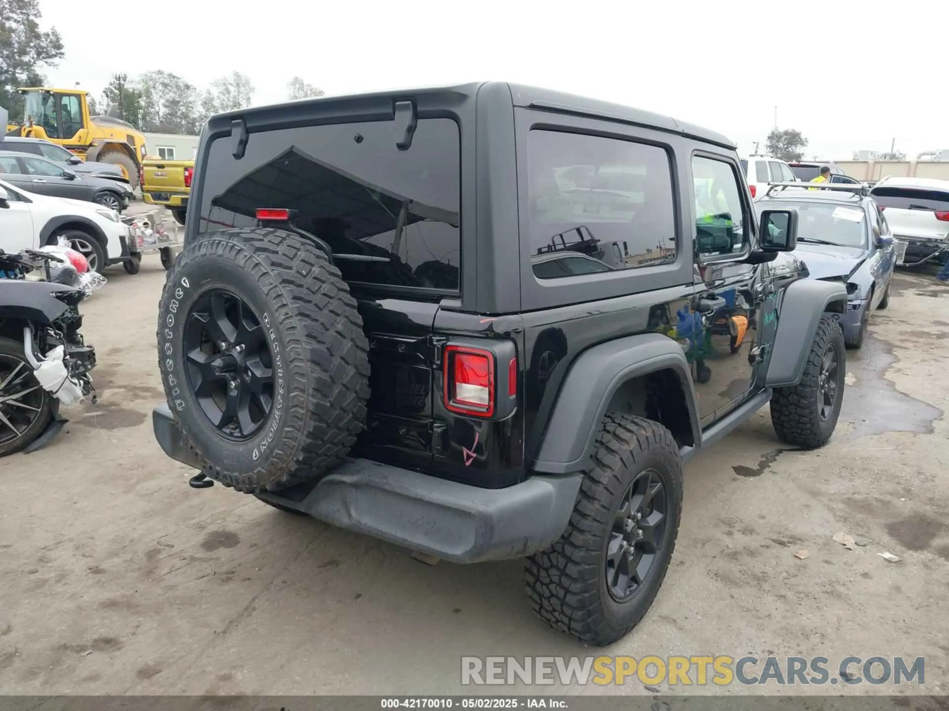 4 Photograph of a damaged car 1C4GJXAN5MW627228 JEEP WRANGLER 2021