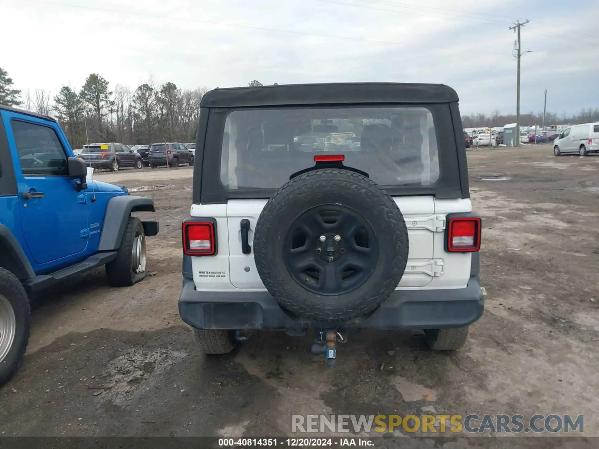 16 Photograph of a damaged car 1C4GJXAN6MW677281 JEEP WRANGLER 2021
