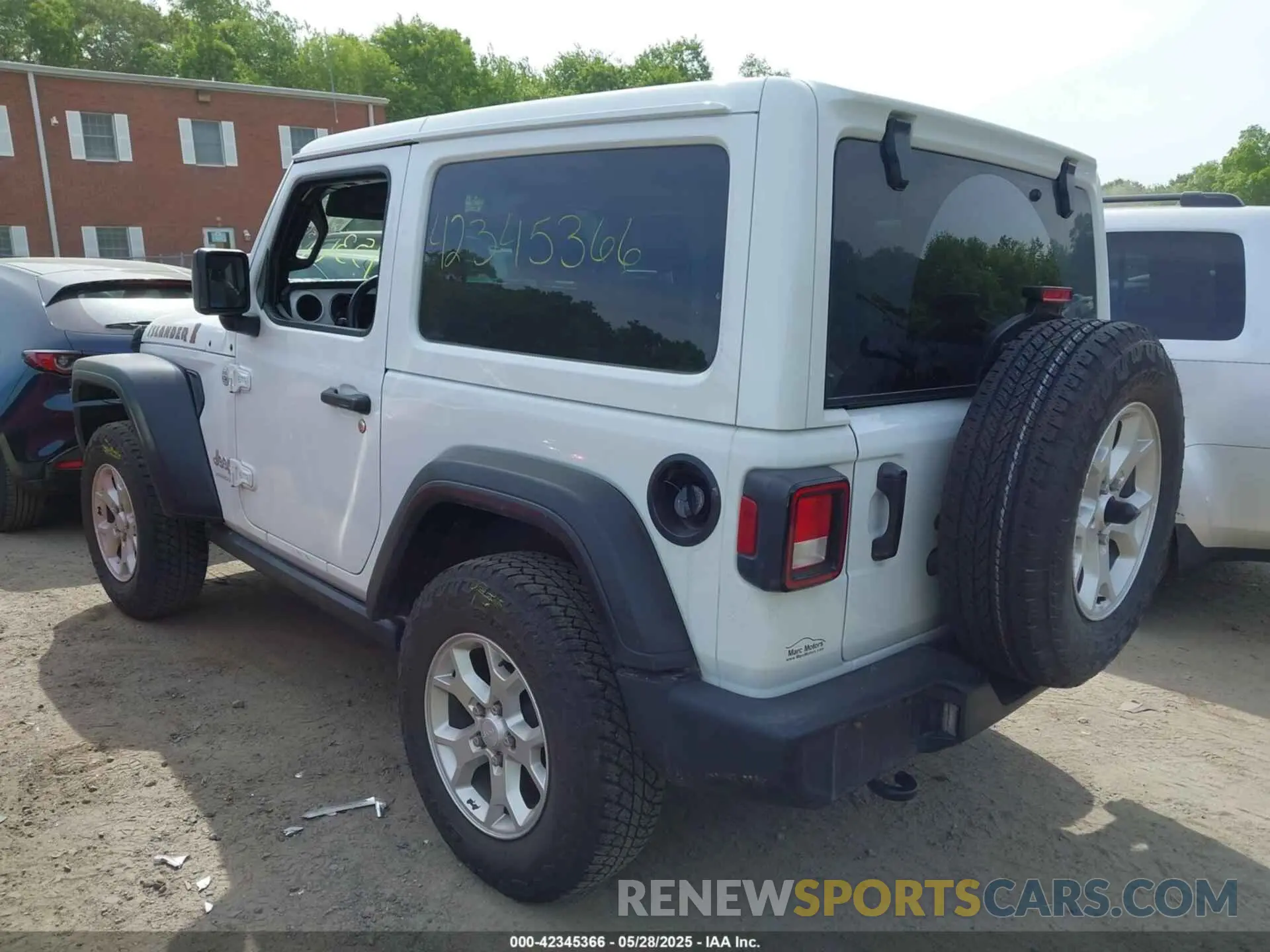 3 Photograph of a damaged car 1C4GJXAN7MW558395 JEEP WRANGLER 2021