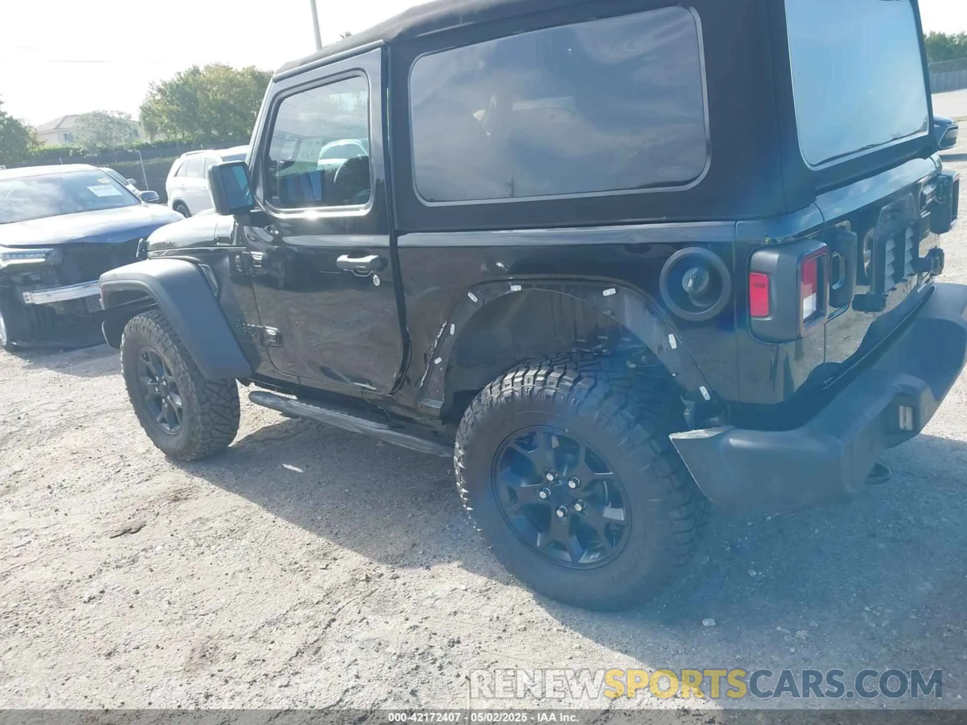 6 Photograph of a damaged car 1C4GJXAN7MW796019 JEEP WRANGLER 2021