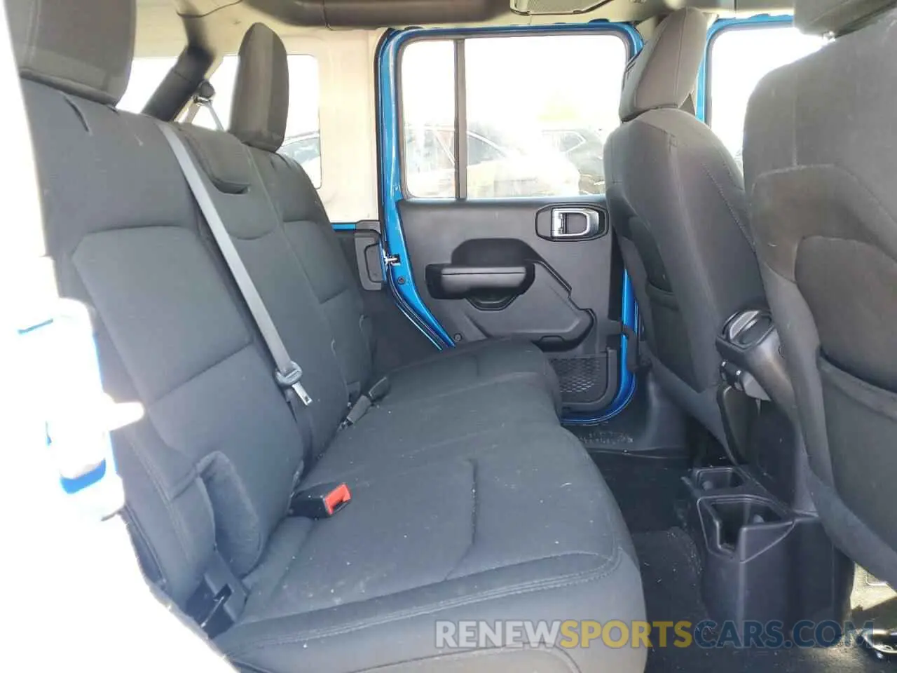 10 Photograph of a damaged car 1C4HJXDG1MW863778 JEEP WRANGLER 2021