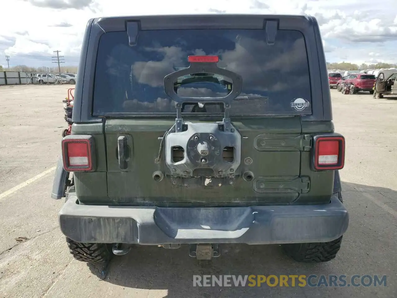 6 Photograph of a damaged car 1C4HJXDG2MW712223 JEEP WRANGLER 2021