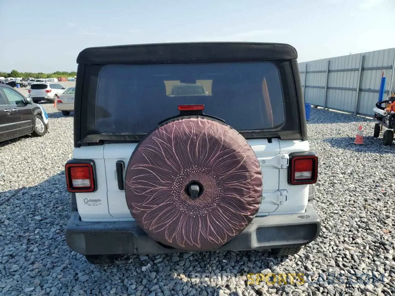 6 Photograph of a damaged car 1C4HJXDG6MW731695 JEEP WRANGLER 2021