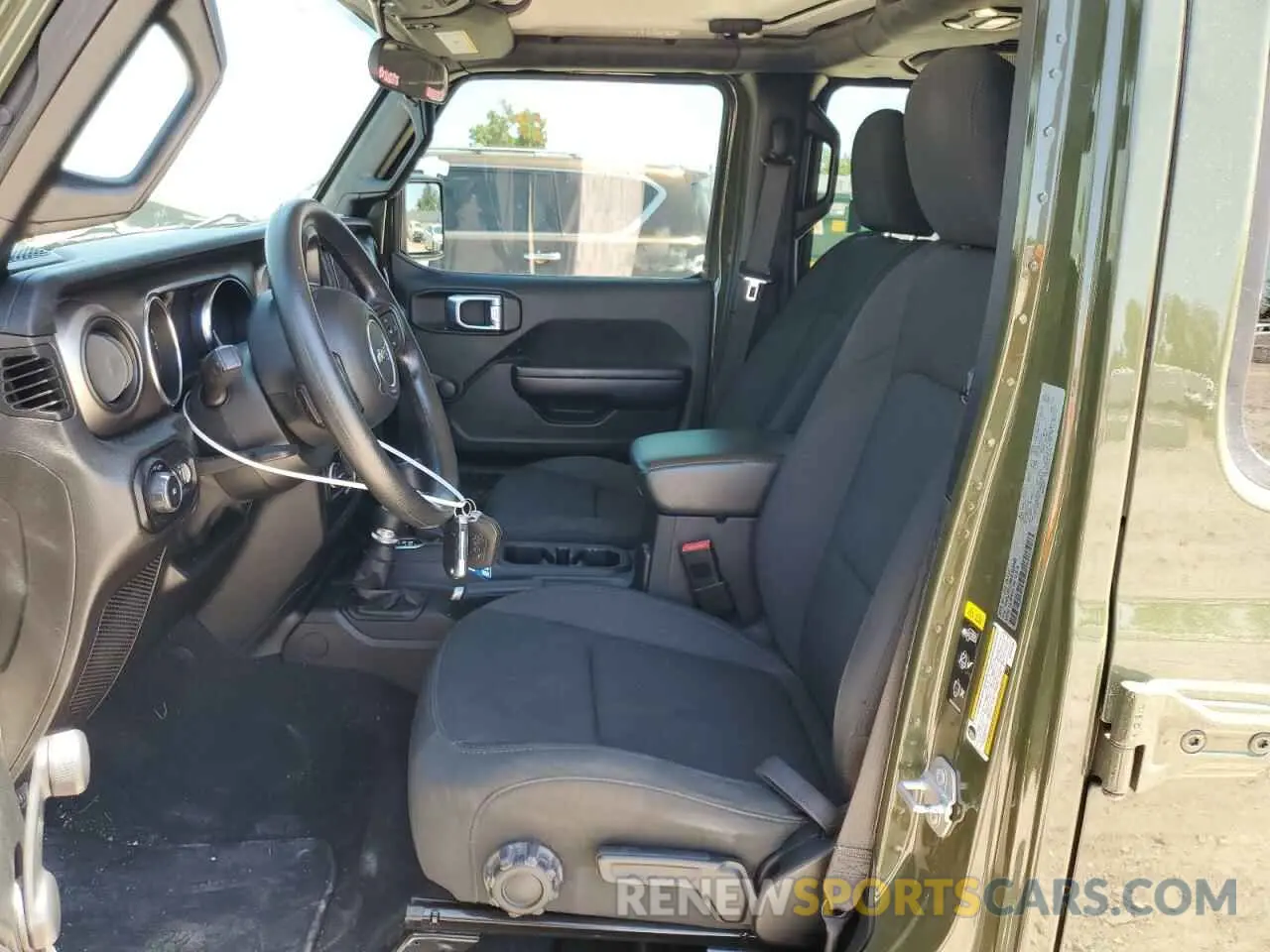 7 Photograph of a damaged car 1C4HJXDG9MW509488 JEEP WRANGLER 2021
