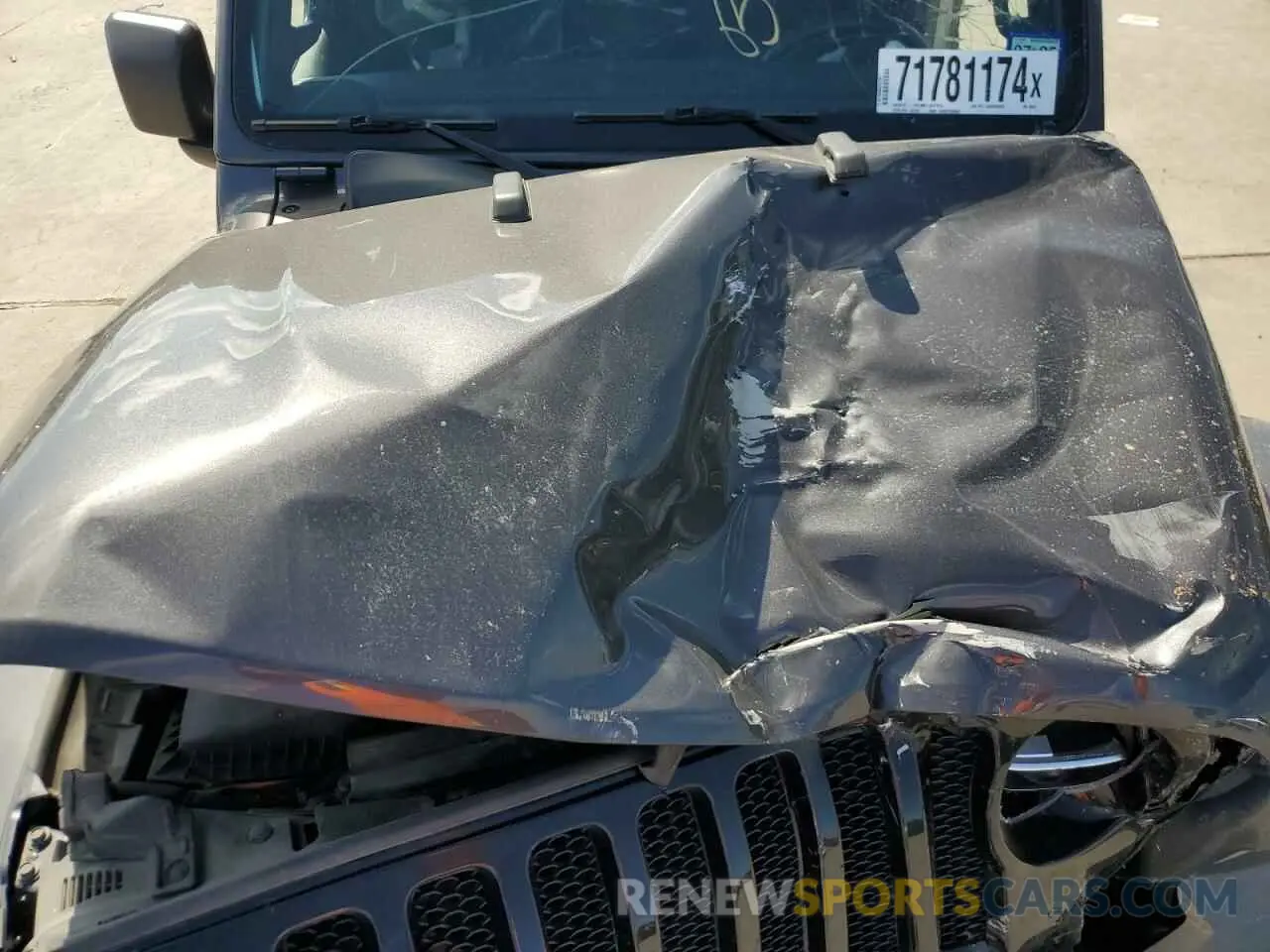 11 Photograph of a damaged car 1C4HJXDG9MW850373 JEEP WRANGLER 2021
