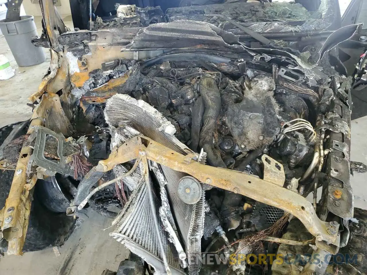 11 Photograph of a damaged car 1C4HJXDM3MW547787 JEEP WRANGLER 2021