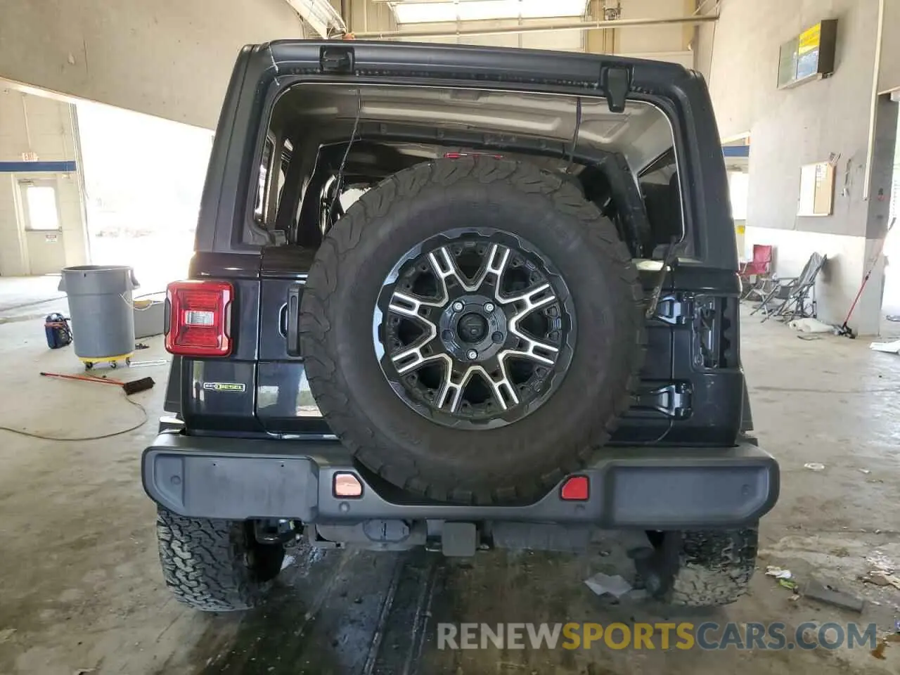 6 Photograph of a damaged car 1C4HJXDM3MW547787 JEEP WRANGLER 2021