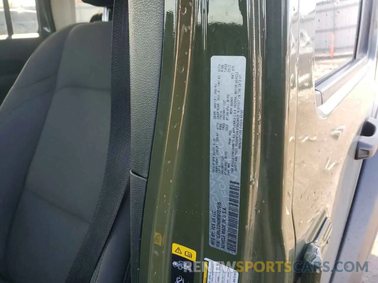 13 Photograph of a damaged car 1C4HJXDN0MW701915 JEEP WRANGLER 2021