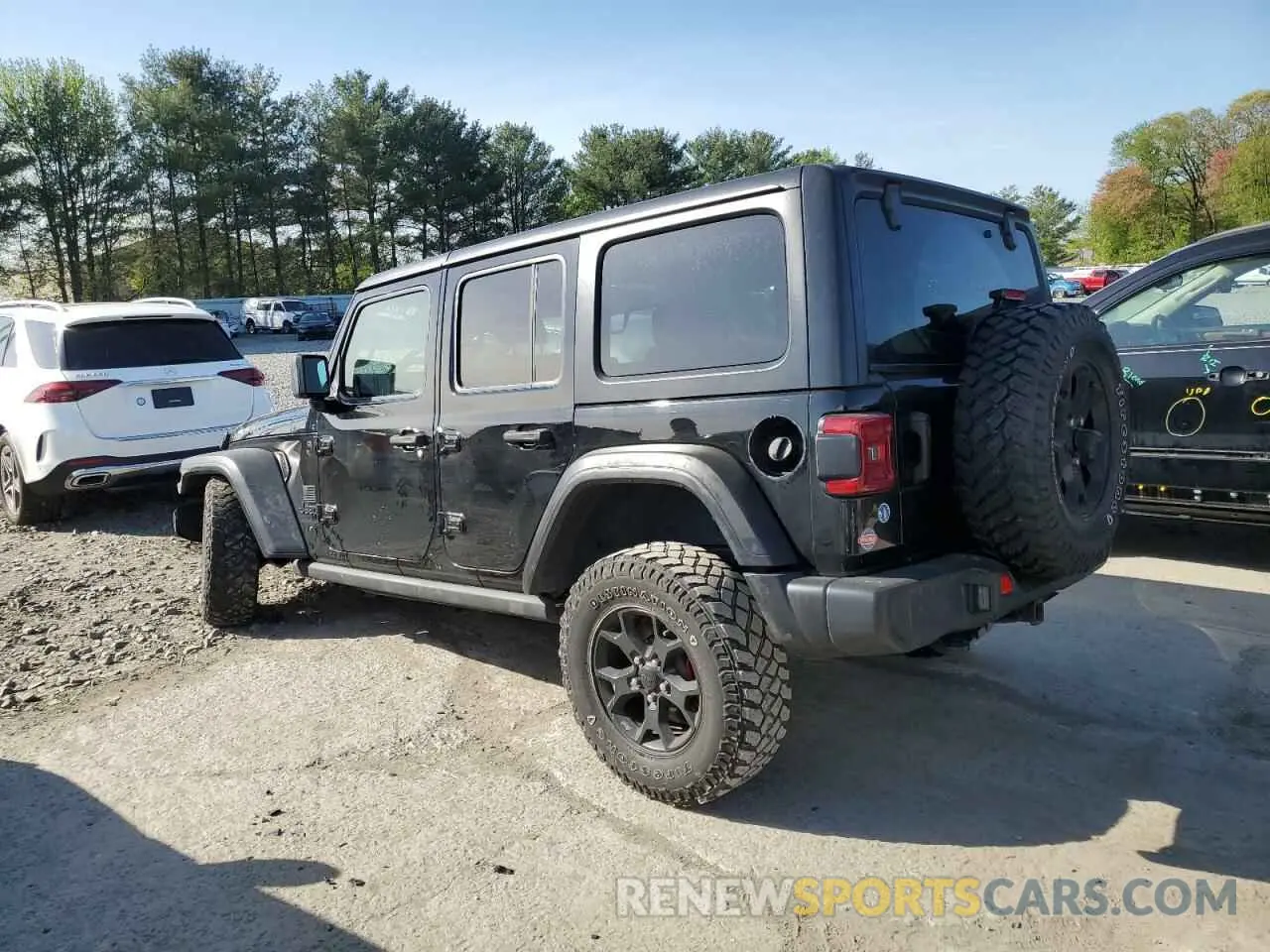 2 Photograph of a damaged car 1C4HJXDN1MW816202 JEEP WRANGLER 2021