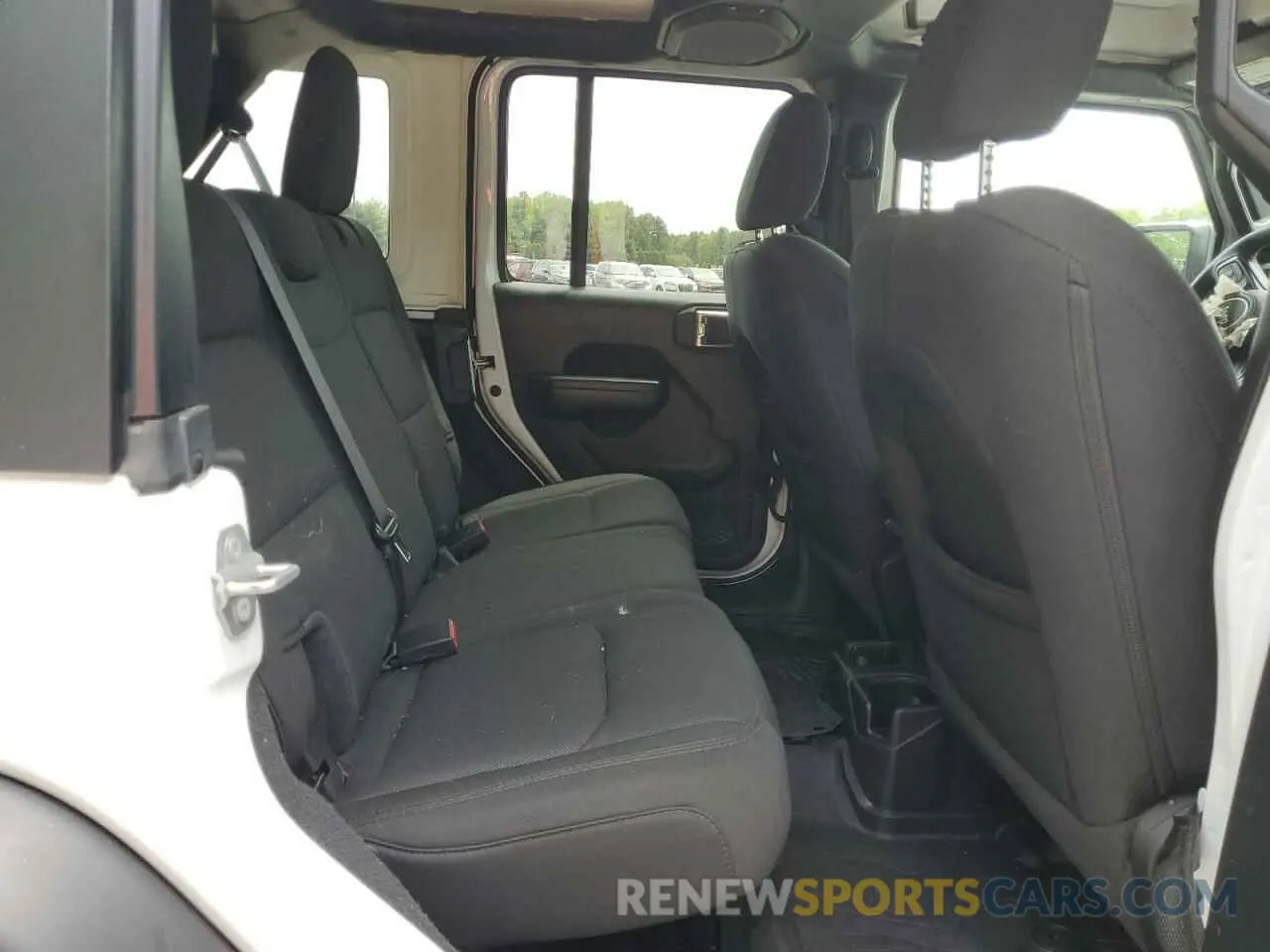 10 Photograph of a damaged car 1C4HJXDN3MW731183 JEEP WRANGLER 2021