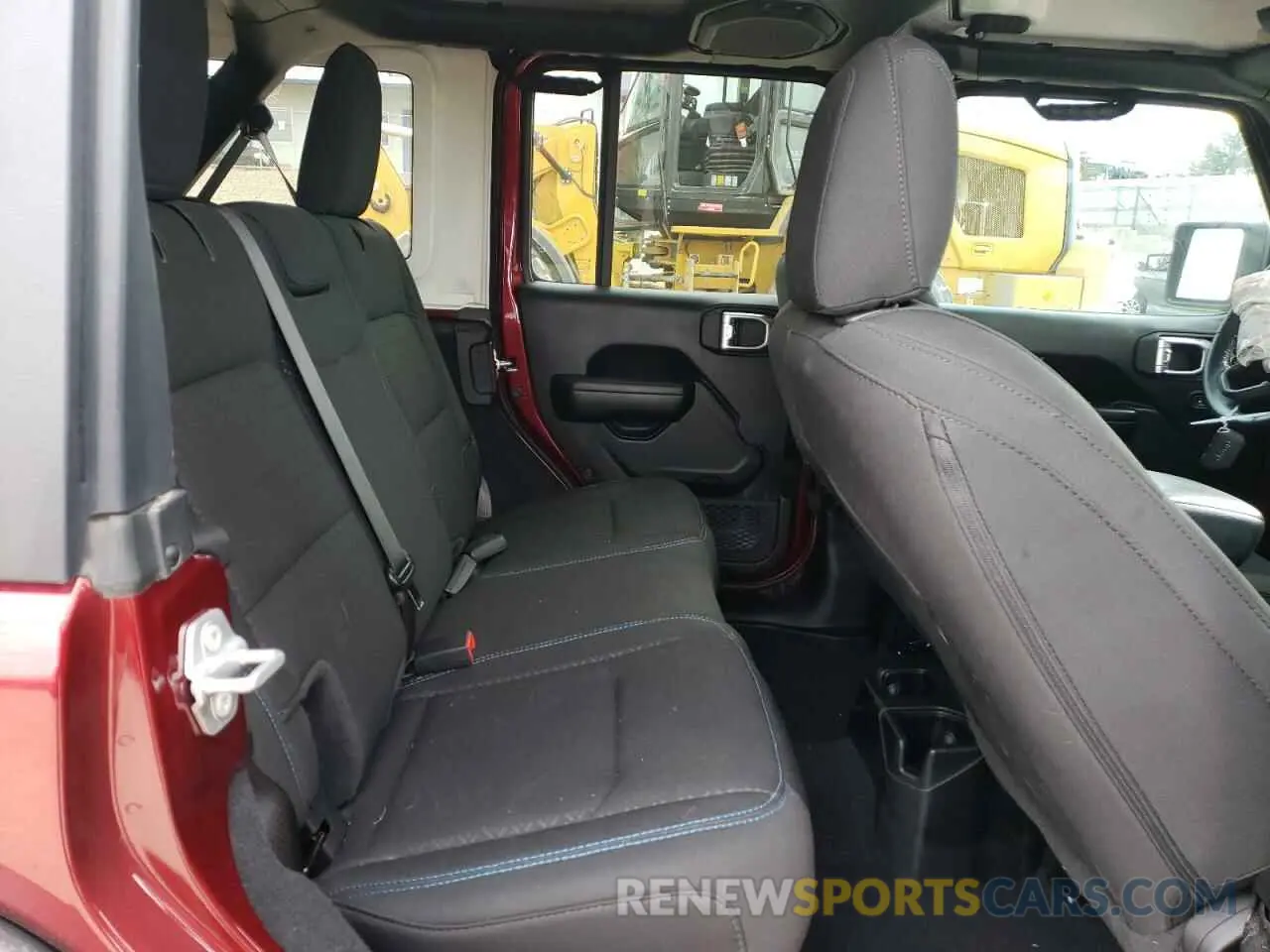 11 Photograph of a damaged car 1C4HJXDN4MW594626 JEEP WRANGLER 2021
