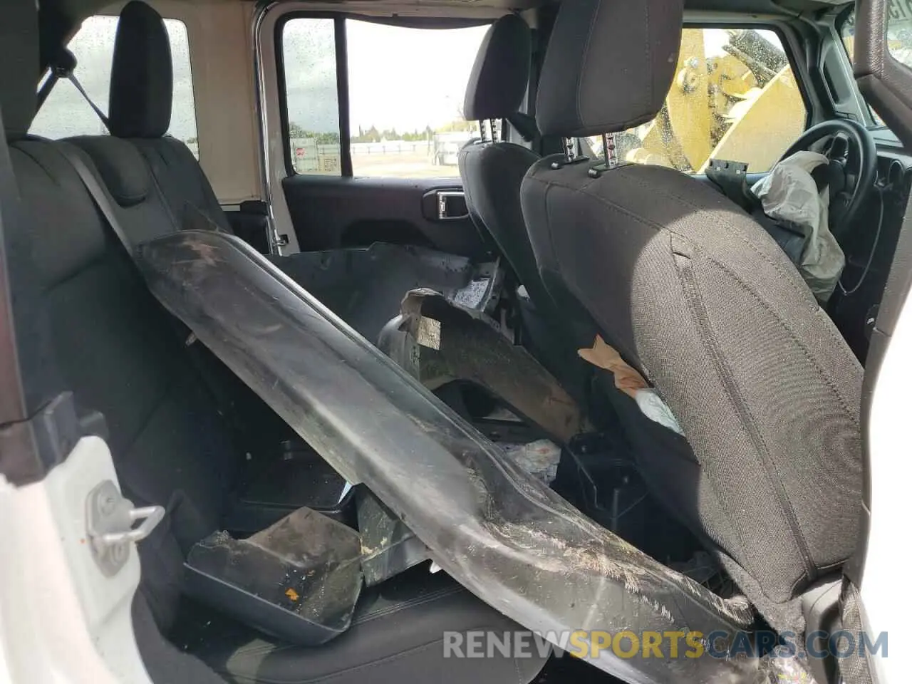 11 Photograph of a damaged car 1C4HJXDN5MW630551 JEEP WRANGLER 2021