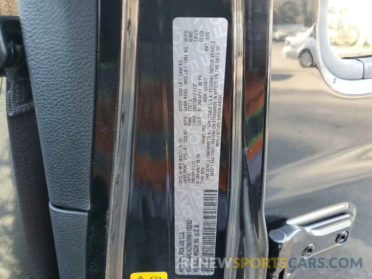 13 Photograph of a damaged car 1C4HJXDN5MW715082 JEEP WRANGLER 2021