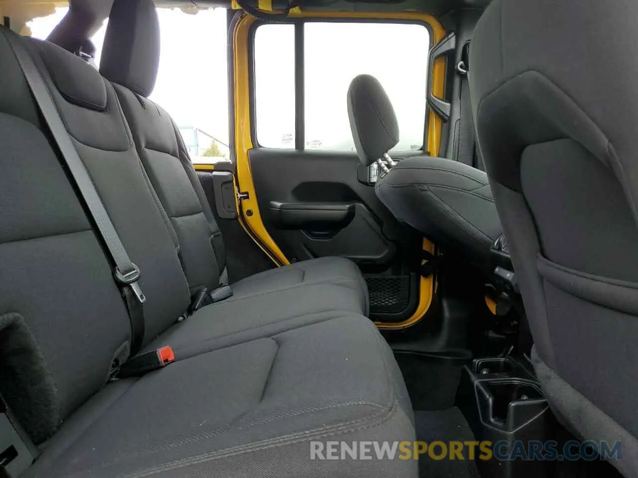 11 Photograph of a damaged car 1C4HJXDN7MW570675 JEEP WRANGLER 2021