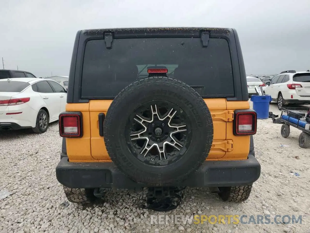 6 Photograph of a damaged car 1C4HJXDN7MW693733 JEEP WRANGLER 2021