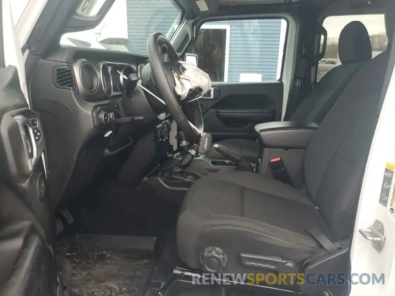 7 Photograph of a damaged car 1C4HJXDN9MW509795 JEEP WRANGLER 2021