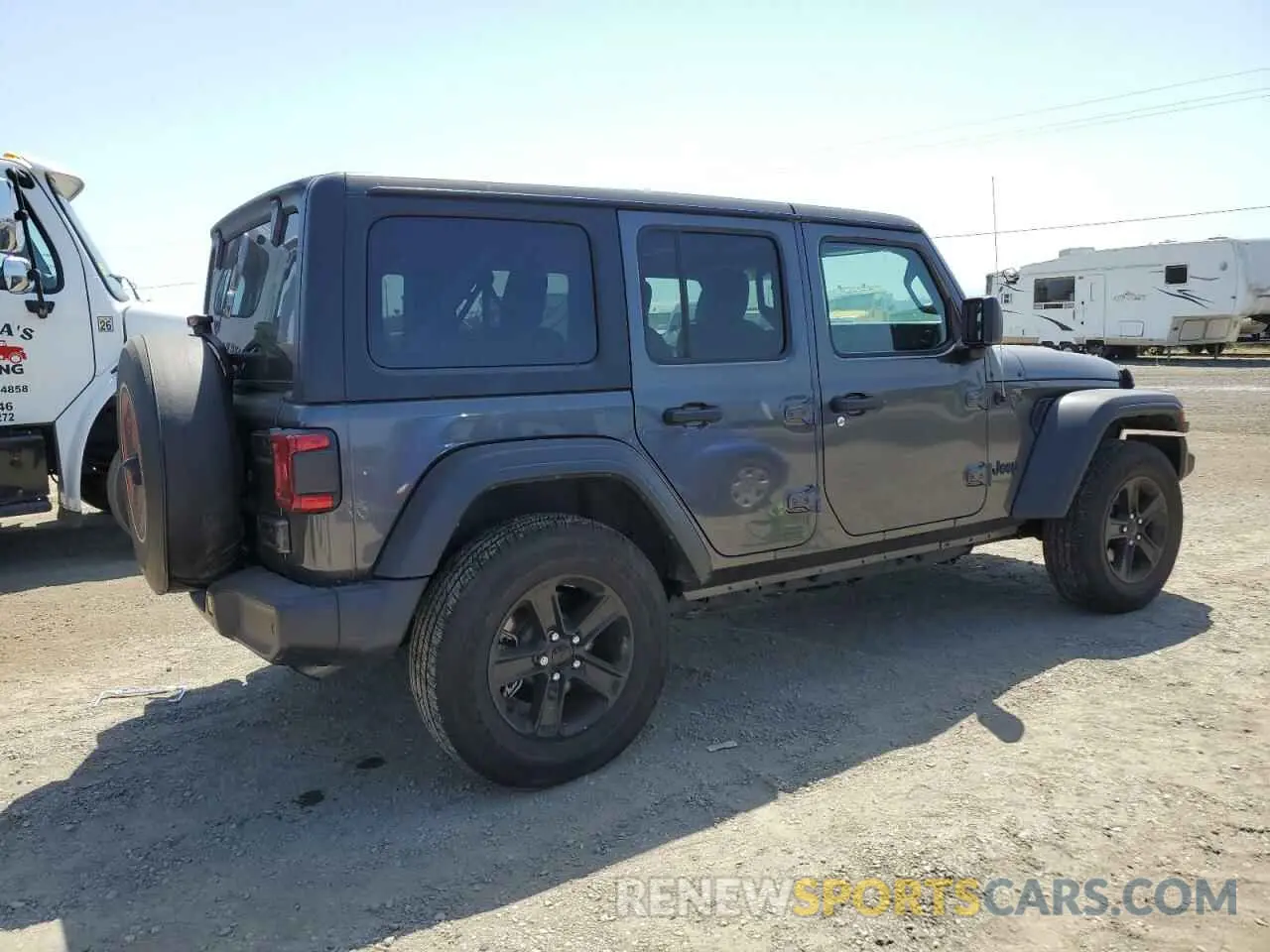 3 Photograph of a damaged car 1C4HJXDNXMW795690 JEEP WRANGLER 2021