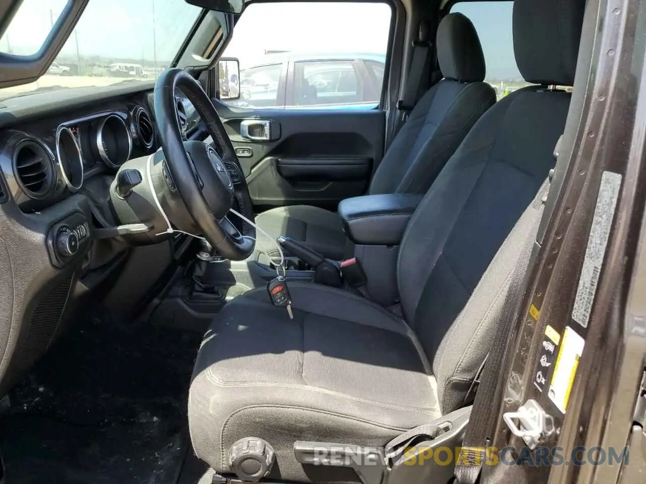 7 Photograph of a damaged car 1C4HJXDNXMW795690 JEEP WRANGLER 2021