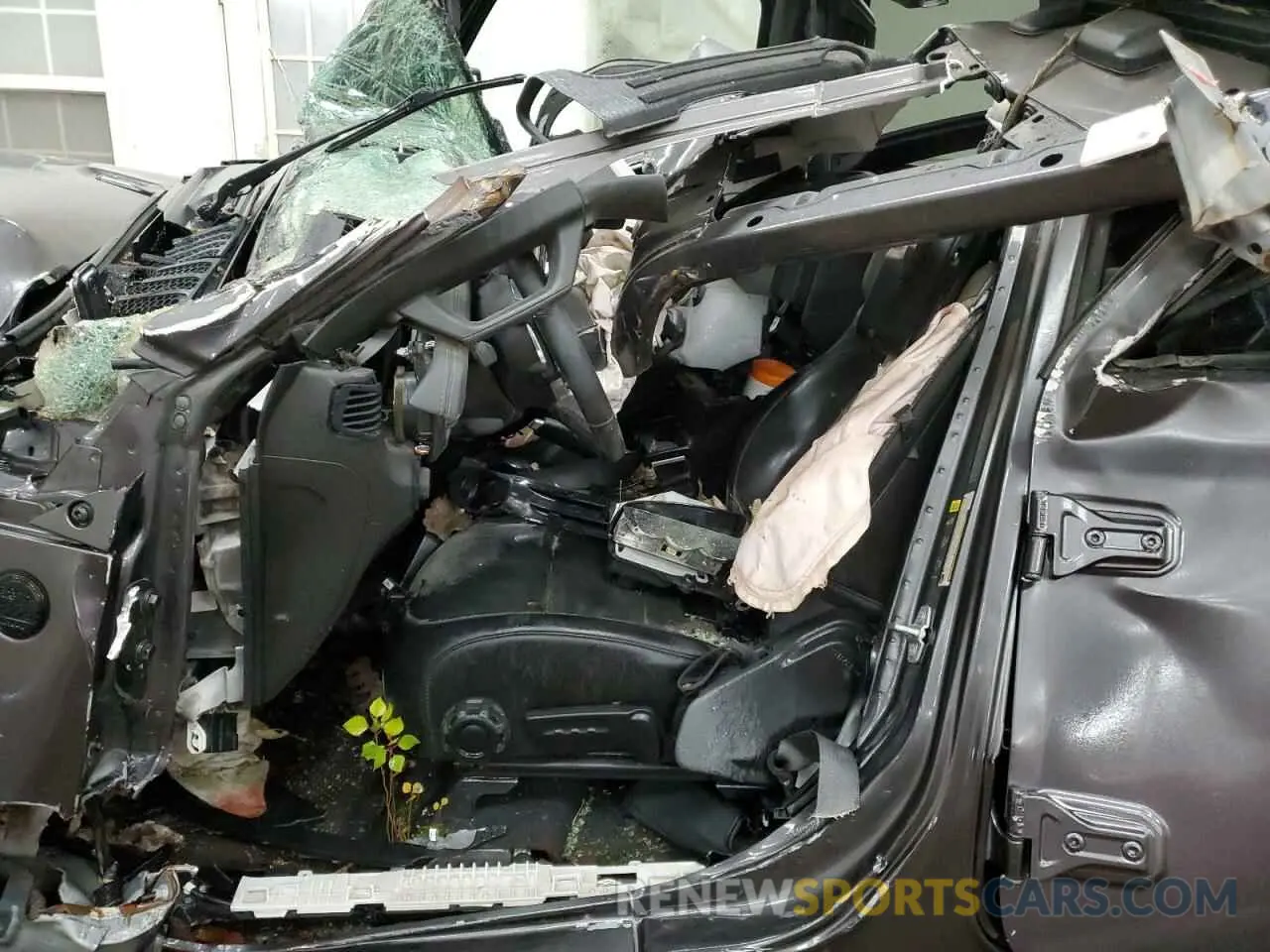 7 Photograph of a damaged car 1C4HJXEG0MW612247 JEEP WRANGLER 2021