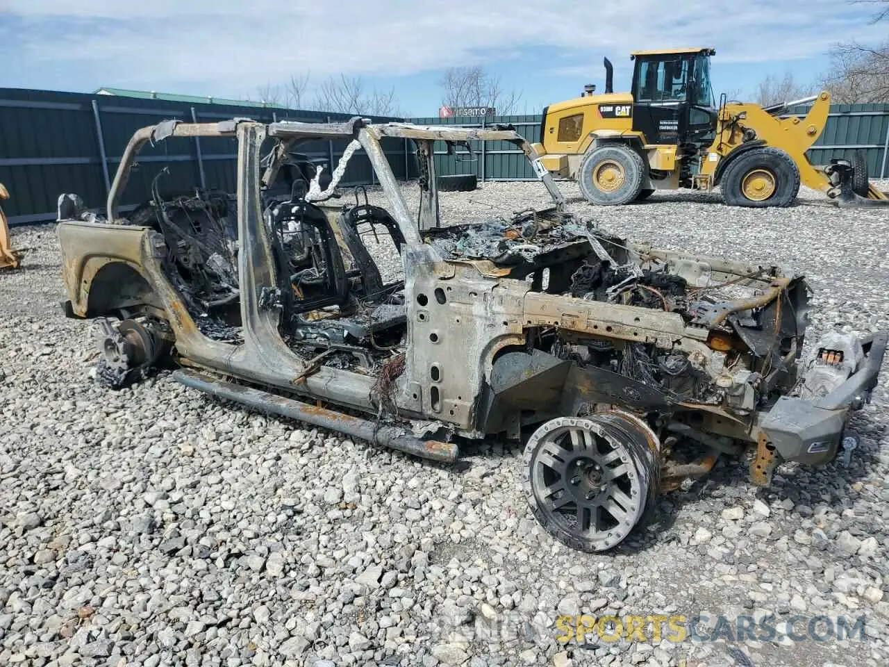 4 Photograph of a damaged car 1C4HJXEG8MW500537 JEEP WRANGLER 2021