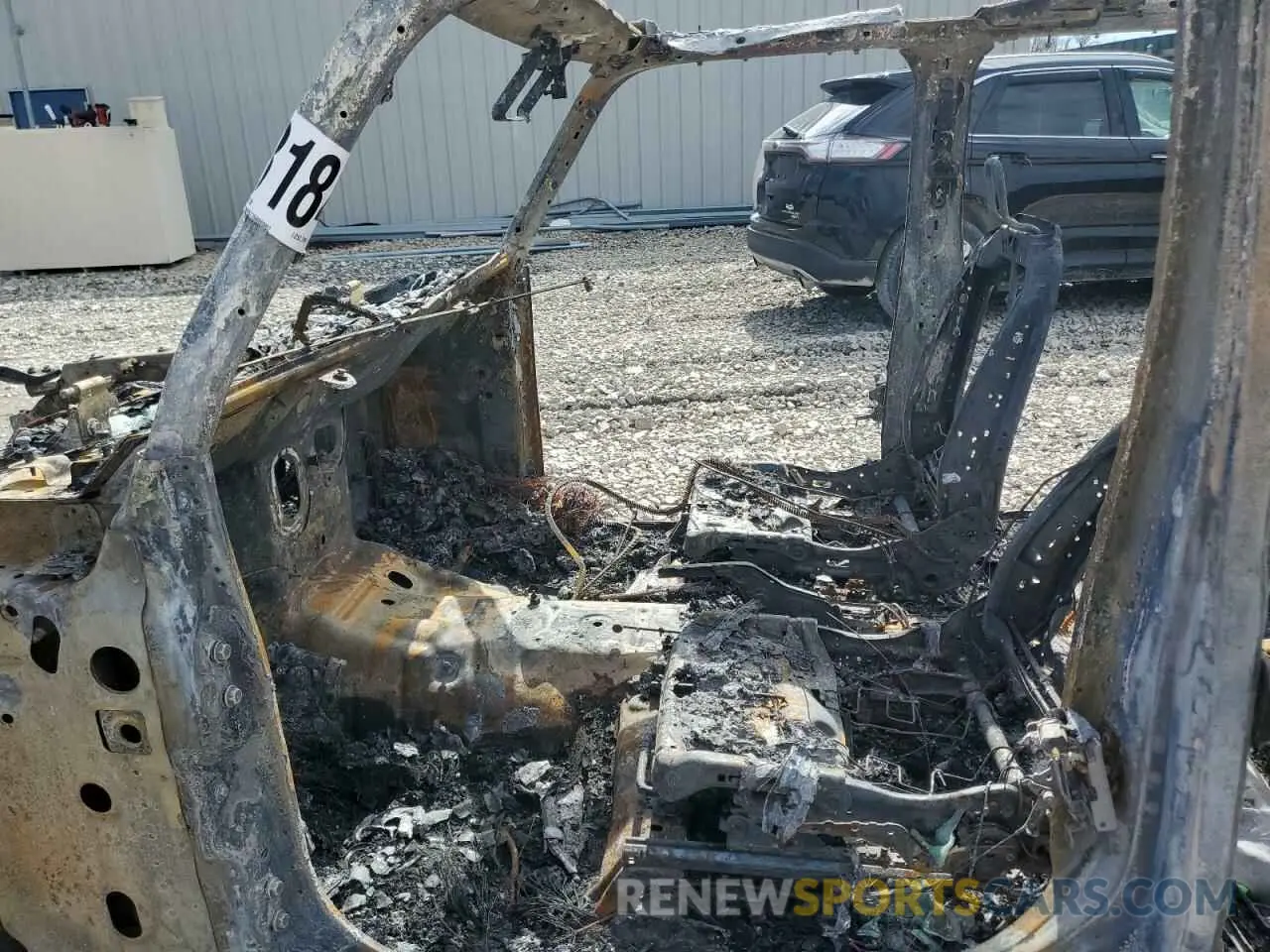 7 Photograph of a damaged car 1C4HJXEG8MW500537 JEEP WRANGLER 2021
