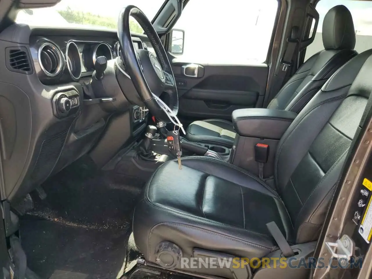 7 Photograph of a damaged car 1C4HJXEN1MW633364 JEEP WRANGLER 2021