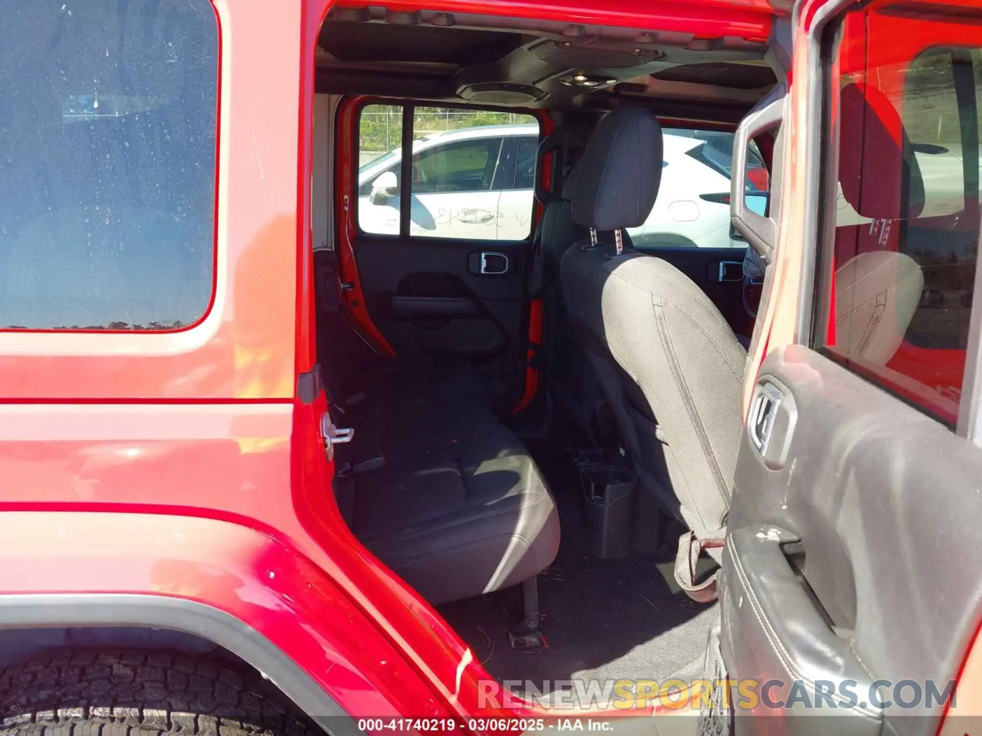 8 Photograph of a damaged car 1C4HJXEN7MW551848 JEEP WRANGLER 2021