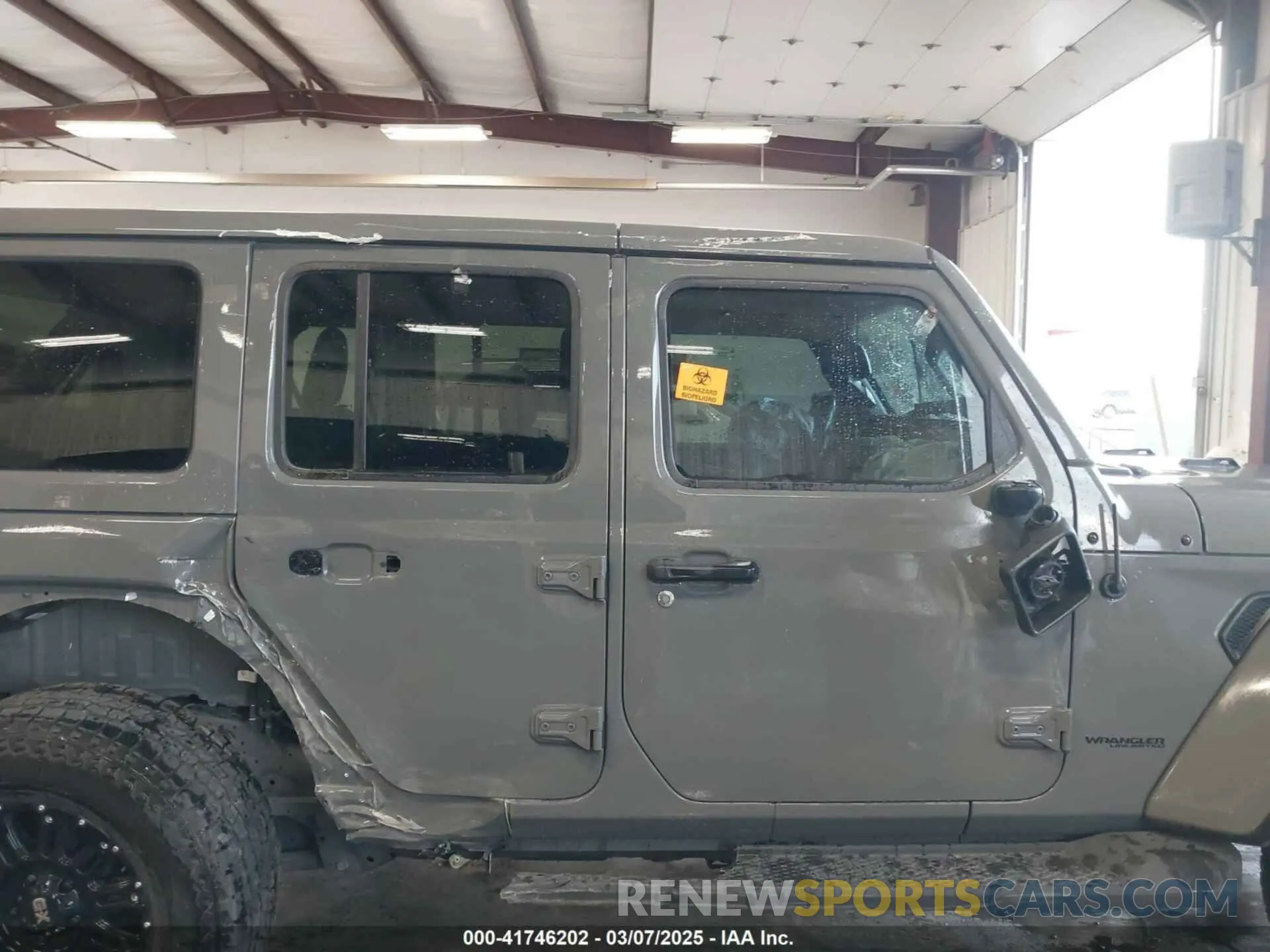 12 Photograph of a damaged car 1C4HJXEN8MW503811 JEEP WRANGLER 2021
