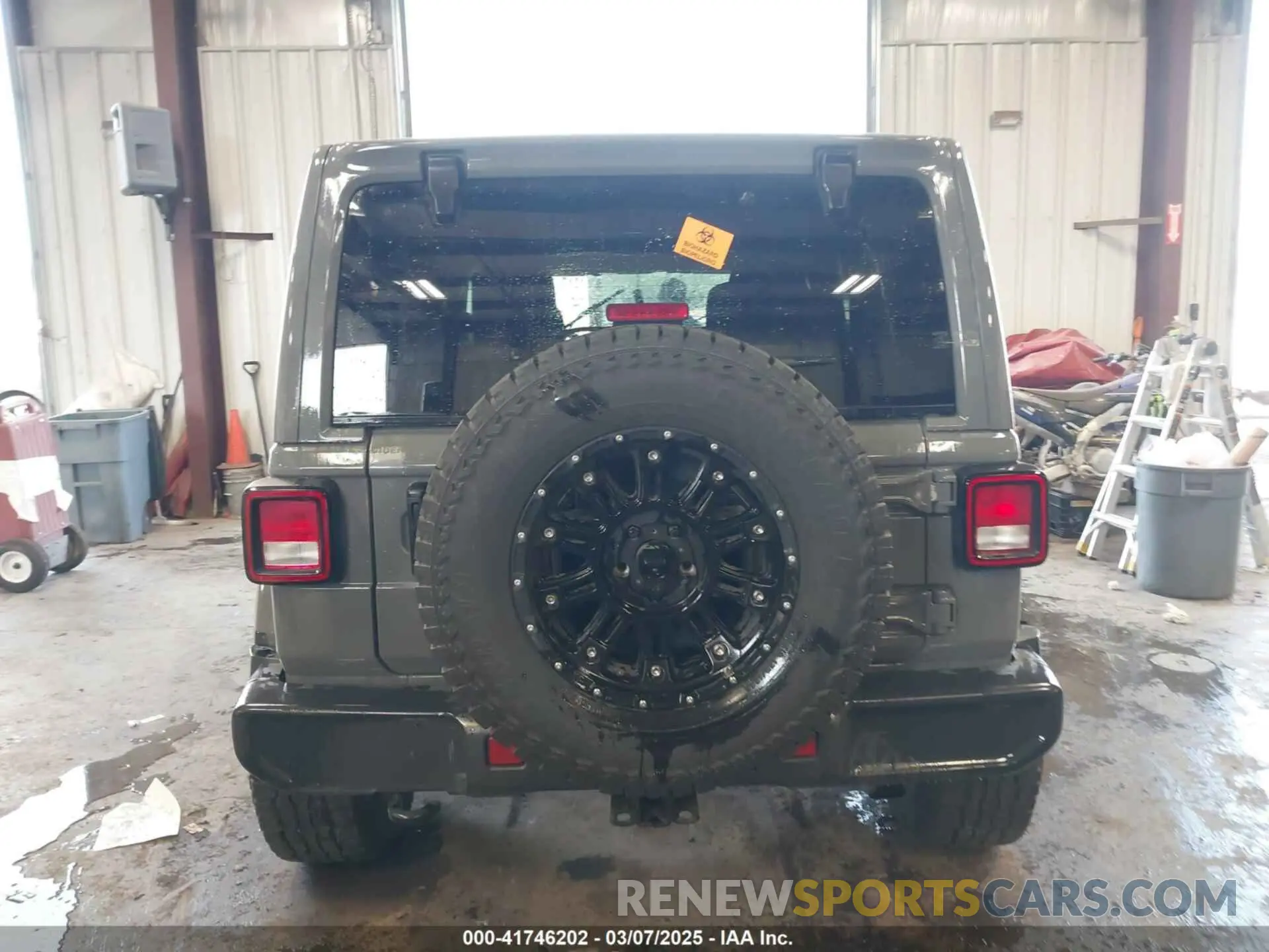 15 Photograph of a damaged car 1C4HJXEN8MW503811 JEEP WRANGLER 2021