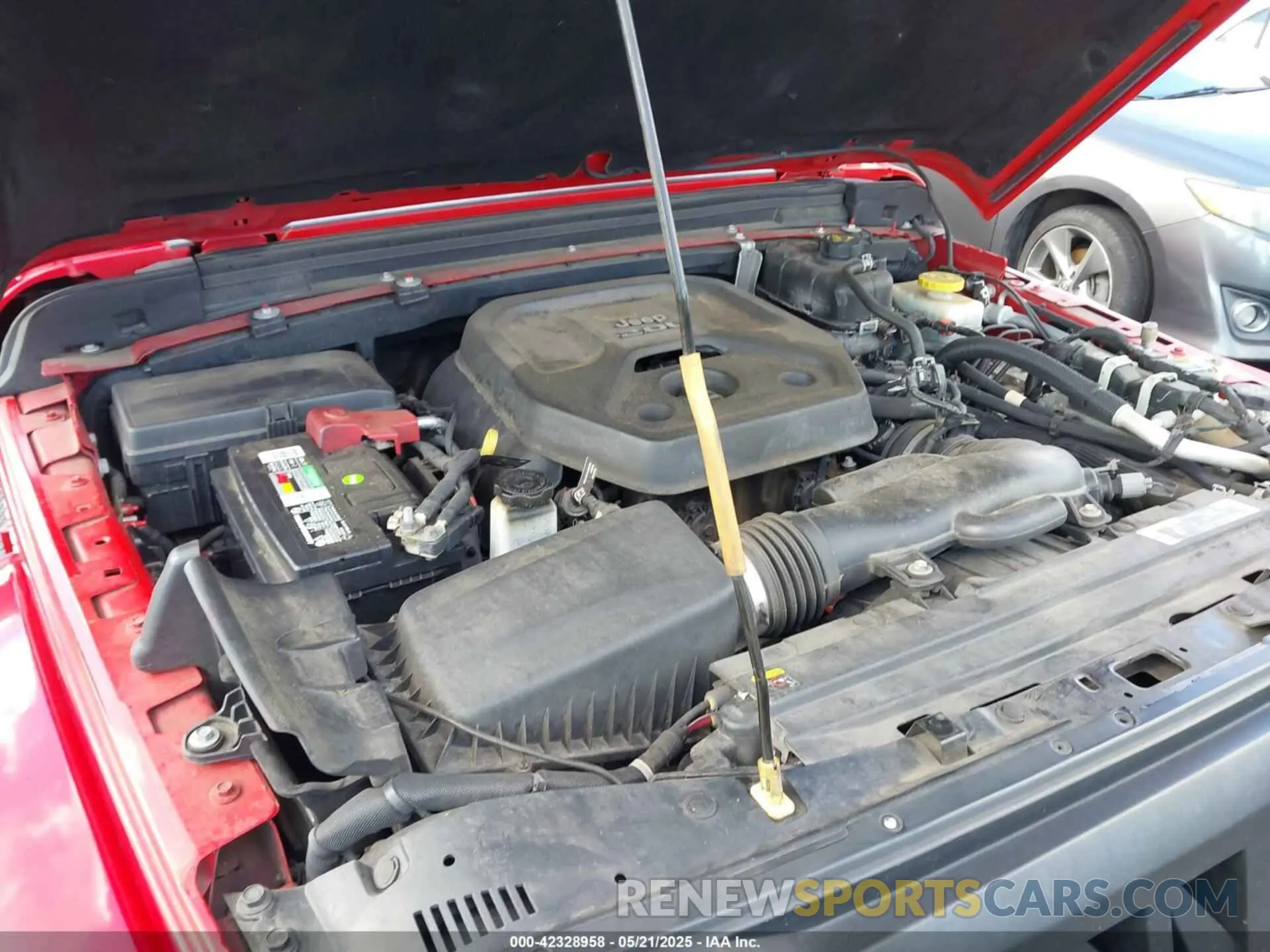 10 Photograph of a damaged car 1C4HJXEN8MW622359 JEEP WRANGLER 2021